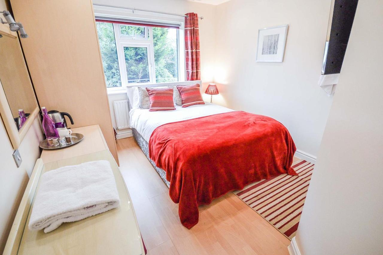 Ayuda House Hotel Олтринкам Екстериор снимка