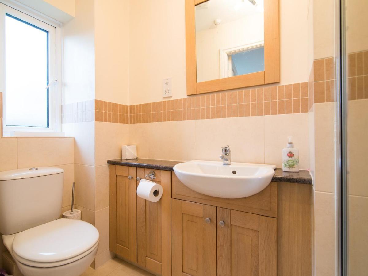Ayuda House Hotel Олтринкам Стая снимка