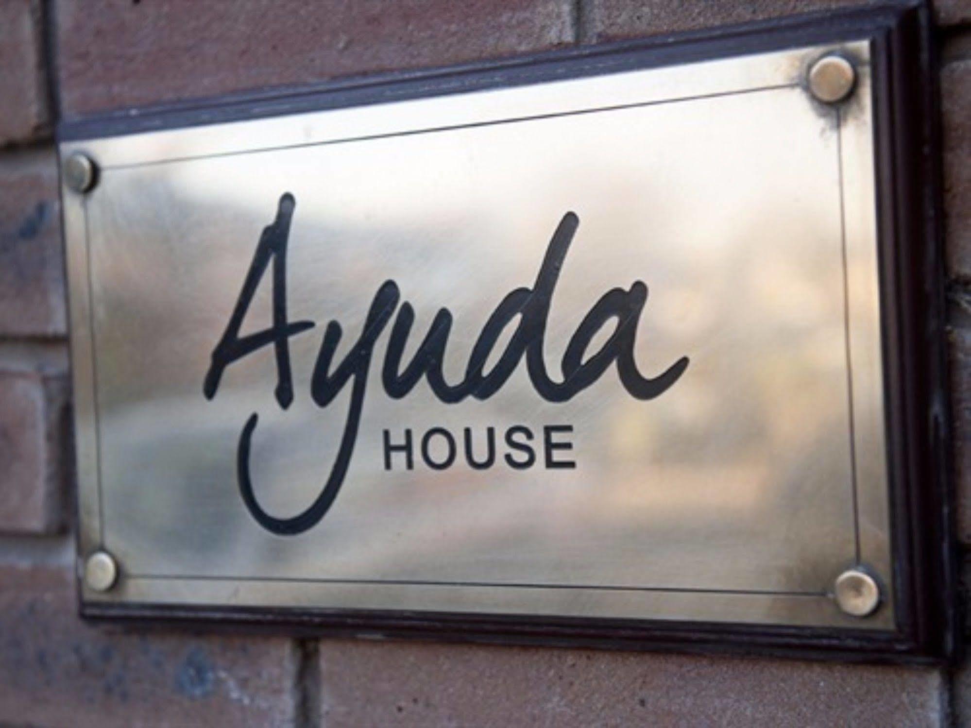 Ayuda House Hotel Олтринкам Екстериор снимка